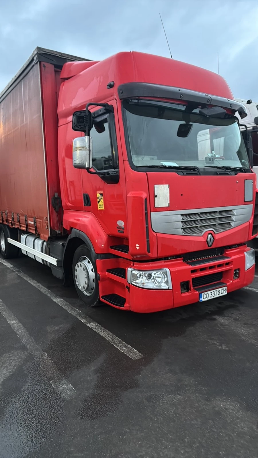Renault Premium 450