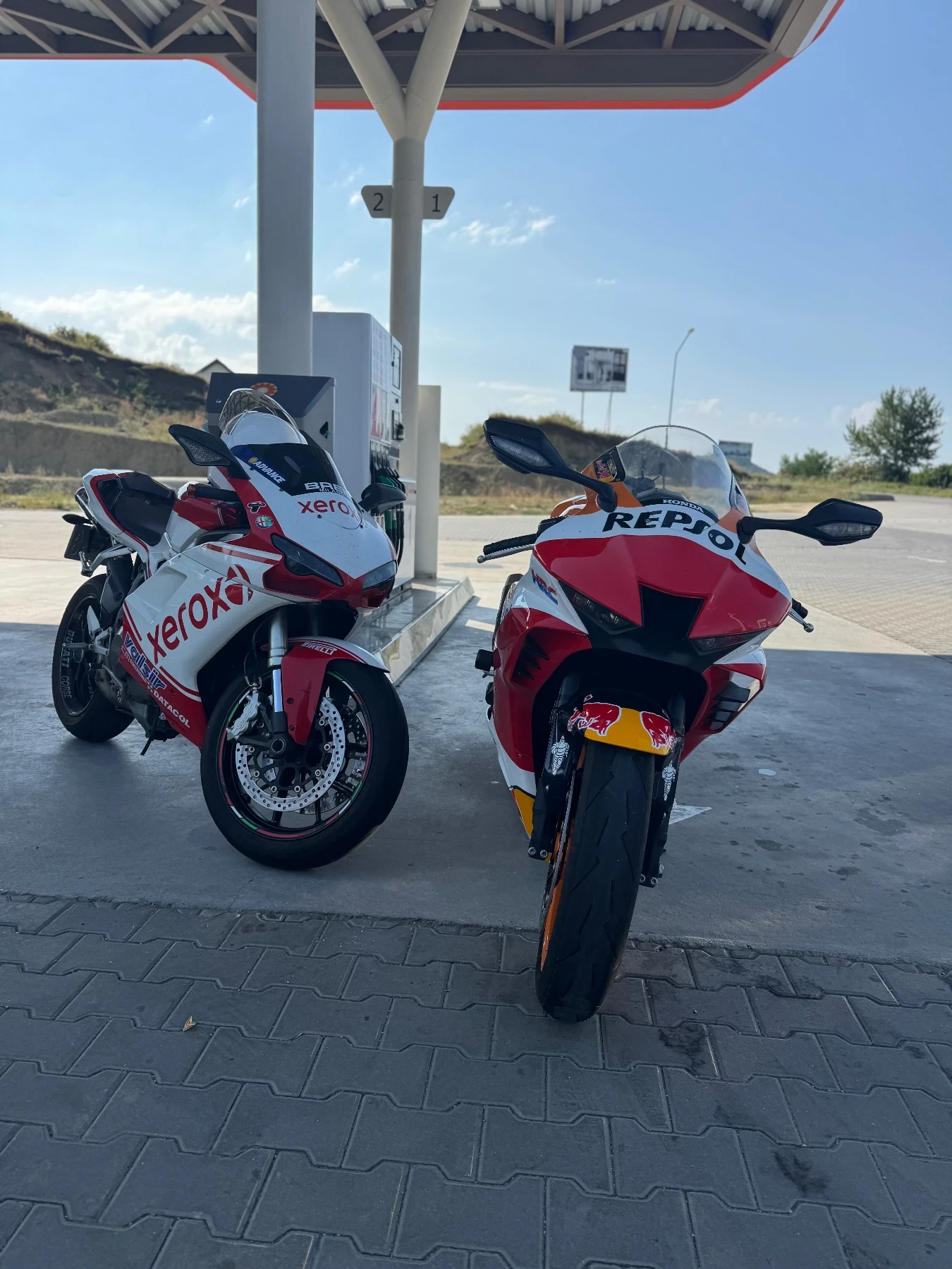 Honda Cbr RR-R, снимка 4 - Мотоциклети и мототехника - 53808632