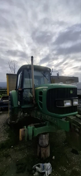 Трактор John Deere 6230, снимка 2