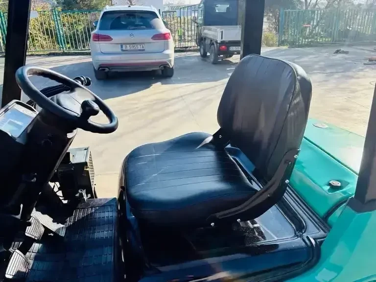 Мотокар Mitsubishi Виличен изравнител и позиционер на вилиците, снимка 7 - Индустриална техника - 52634165