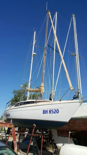 Ветроходна лодка Dehler Delanta , снимка 2