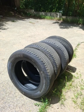 Гуми Летни 215/65R17, снимка 1