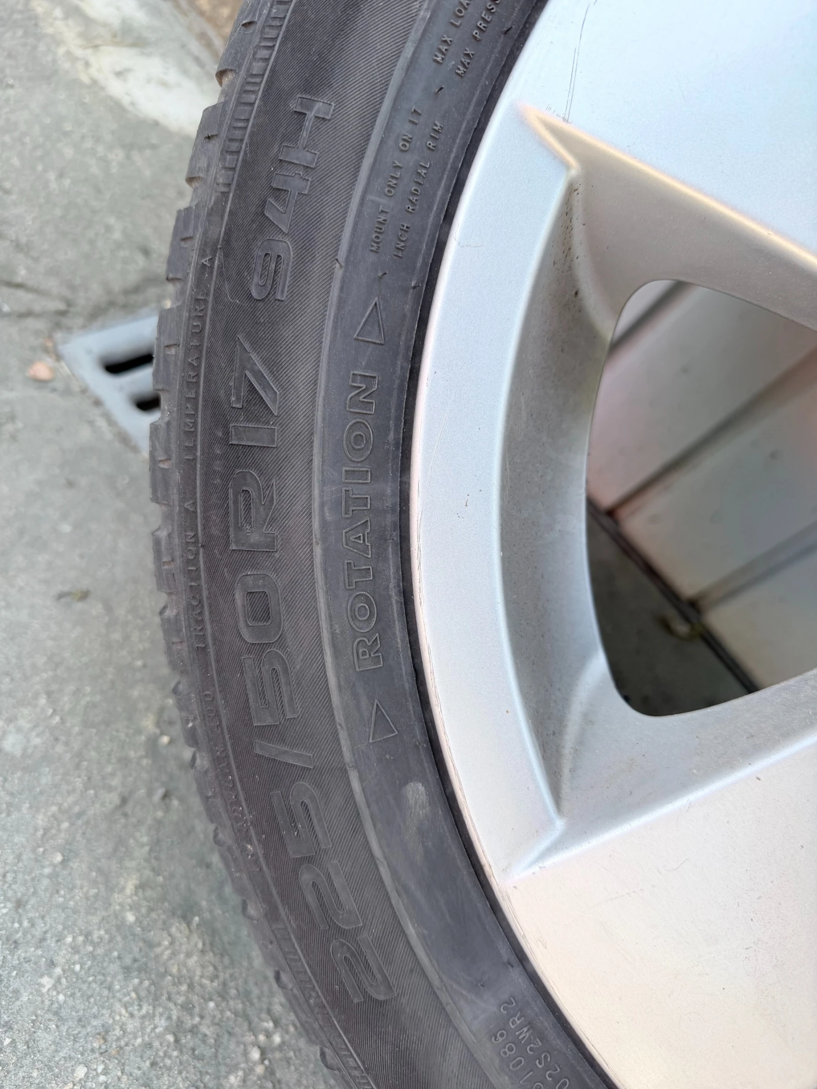 Гуми с джанти Nokian 225/50R17, снимка 9 - Гуми и джанти - 55706679