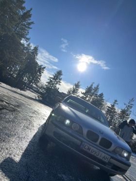 BMW 520, снимка 3 - Автомобили и джипове - 45423872