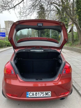 Kia Ceed 2.0 CRDI, снимка 6