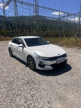 Kia K5 LPG White Pearl 