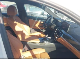 BMW 530 PANO * Harman Kardon* Head UP* PARKING ASSISTANT | Mobile.bg    9