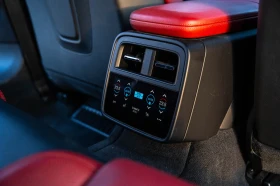 Porsche Taycan Turbo s Porsche approved ����� �������� �������� | Mobile.bg � ����� ������ 12