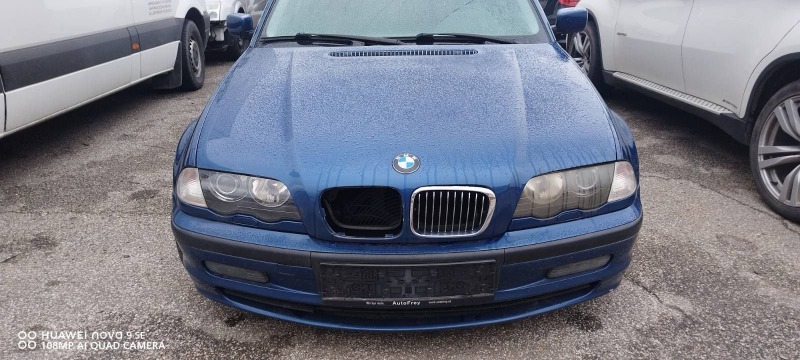 BMW 330 3.0d 4x4 184 ксенон части, снимка 1 - Автомобили и джипове - 46053509