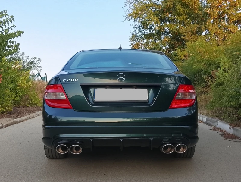 Mercedes-Benz C 280 C280 AMG C63 пакет РЪЧНИ СКОРОСТИ   ГАЗ  НАВИГАЦИЯ, снимка 7 - Автомобили и джипове - 50654847