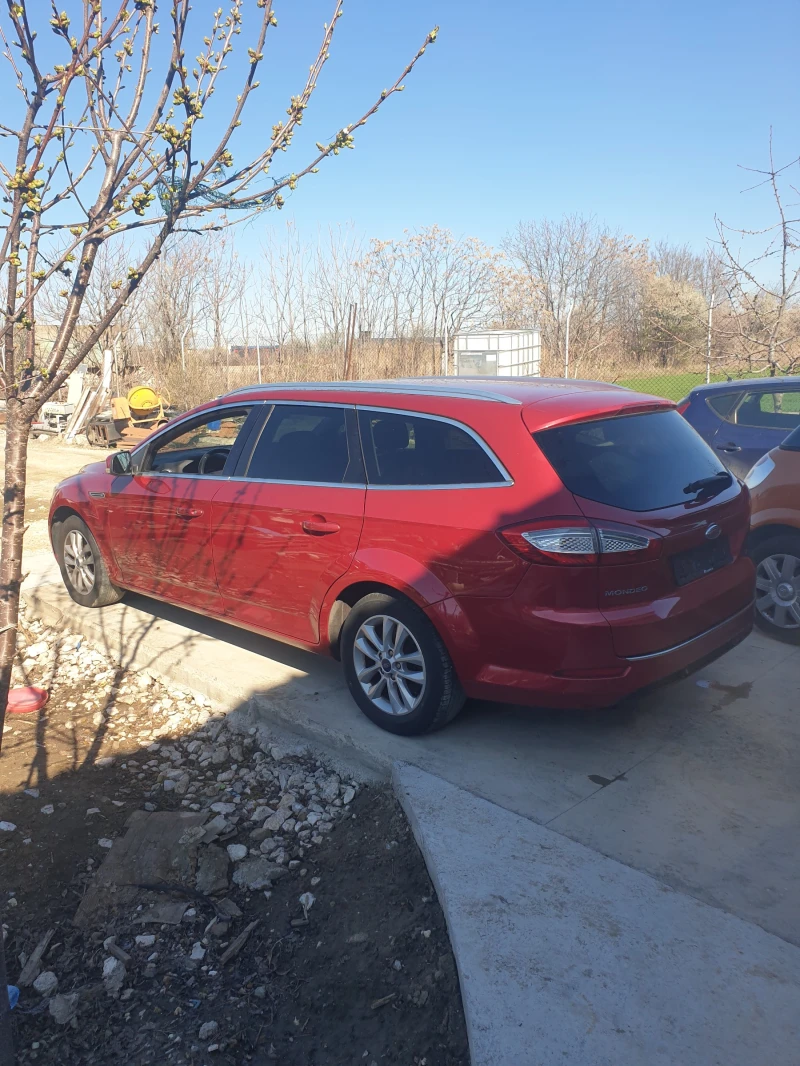 Ford Mondeo комби, снимка 8 - Автомобили и джипове - 51821578