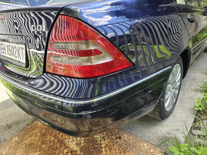 Mercedes-Benz C 220, снимка 8 - Автомобили и джипове - 52273726