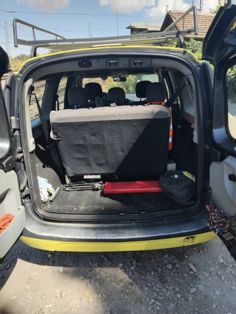 Dacia Logan 1.6, снимка 4 - Автомобили и джипове - 52703304