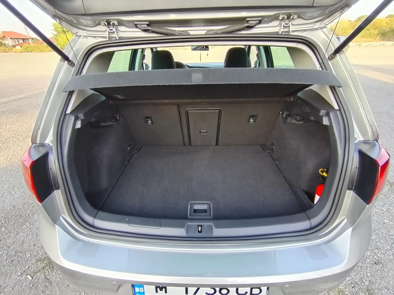 VW Golf 1.6TDI, снимка 6 - Автомобили и джипове - 52049958