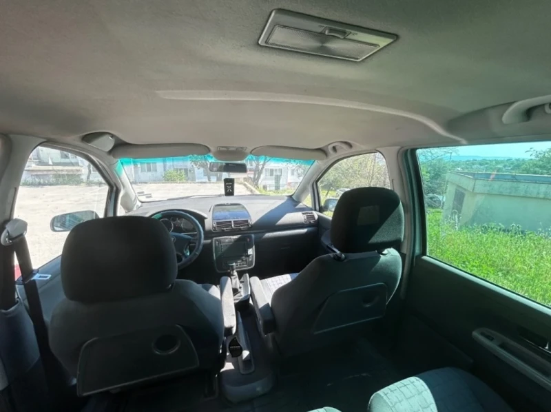 Seat Alhambra, снимка 2 - Автомобили и джипове - 51801115