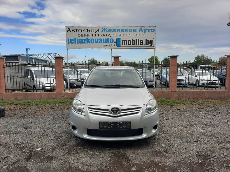 Toyota Auris 1.4 D-4D, снимка 2 - Автомобили и джипове - 52019802