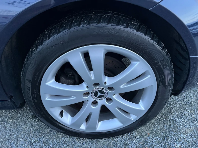 Mercedes-Benz C 230 2.5i-АВТОМАТИК-Avantgarde, снимка 16 - Автомобили и джипове - 52446878