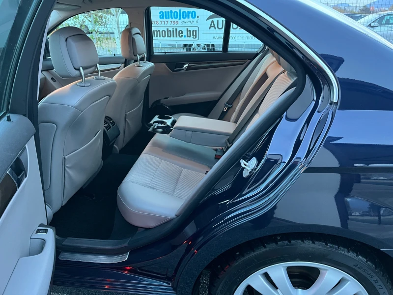 Mercedes-Benz C 230 2.5i-АВТОМАТИК-Avantgarde, снимка 14 - Автомобили и джипове - 52446878