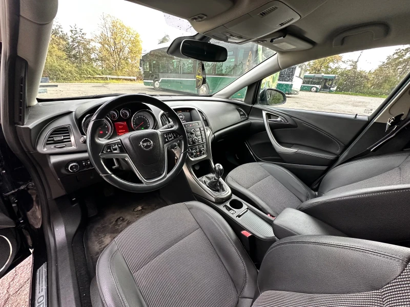Opel Astra, снимка 4 - Автомобили и джипове - 52449207