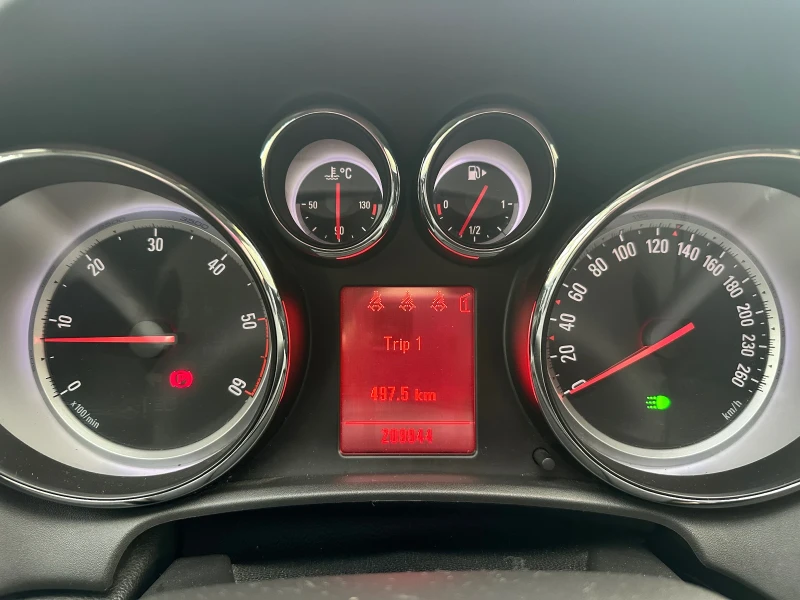 Opel Astra, снимка 9 - Автомобили и джипове - 52449207