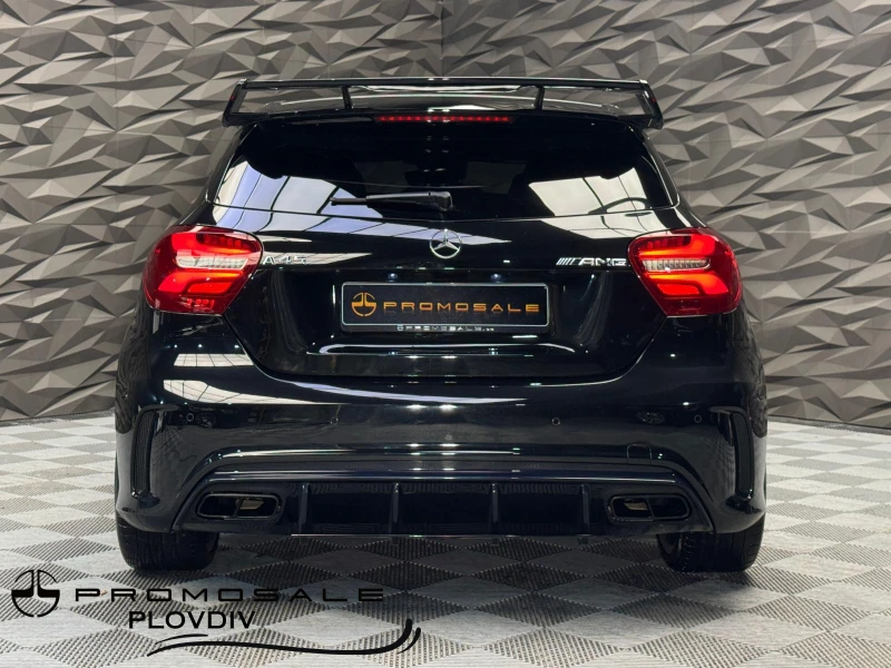 Mercedes-Benz A45 AMG Carbon* Camera* Pano* Navi, снимка 4 - Автомобили и джипове - 52478932