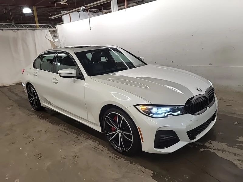 BMW 330 * 330I XDRIVE * CARFAX * ЦЕНА ДО БГ, снимка 3 - Автомобили и джипове - 53077353