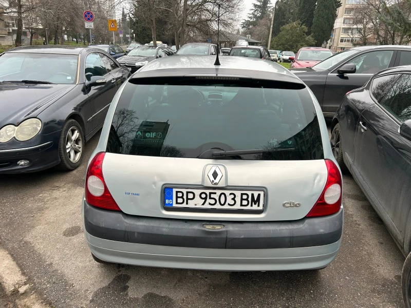 Renault Clio, снимка 6 - Автомобили и джипове - 53220281