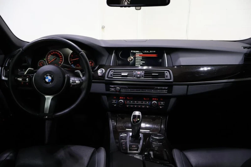 BMW 535  xDrive* Автокредит(Цена до БГ), снимка 9 - Автомобили и джипове - 53272247