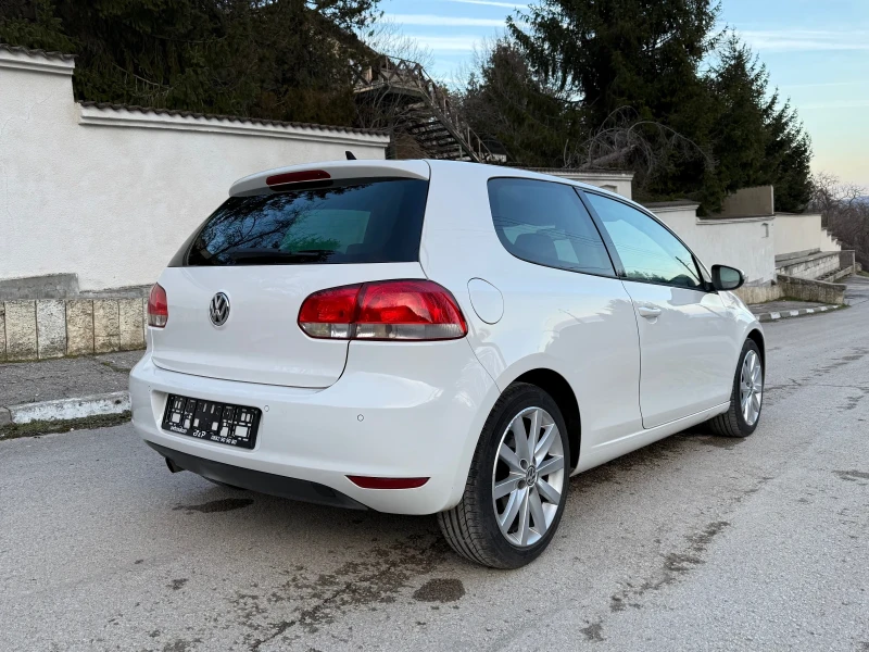 VW Golf 1.6 TDI DSG , снимка 6 - Автомобили и джипове - 53423894