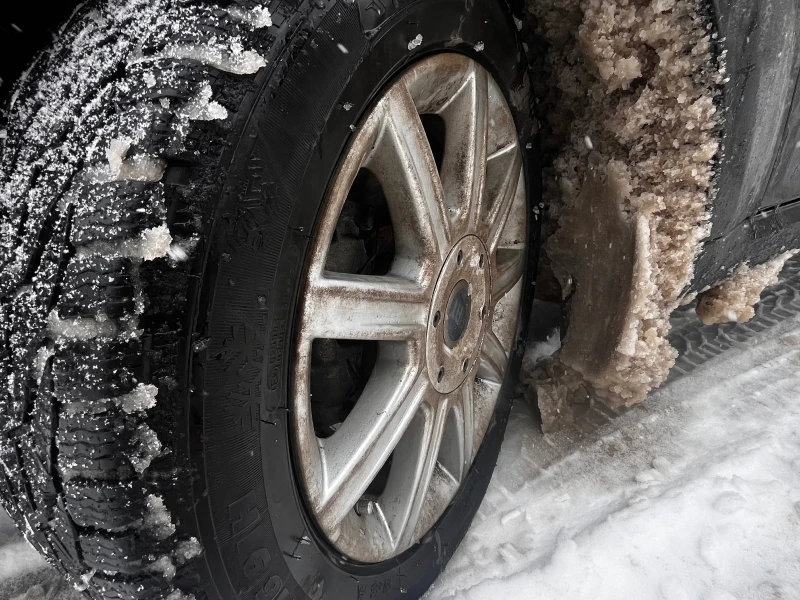 Fiat Croma 1.9 jtd, снимка 2 - Автомобили и джипове - 53589820