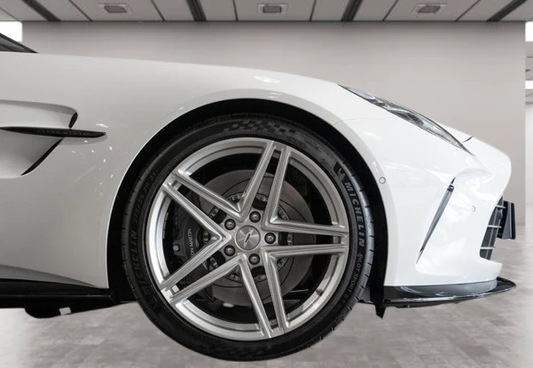 Aston Martin V8 Vantage = NEW = Carbon Ceramic Brakes  | Mobile.bg   4