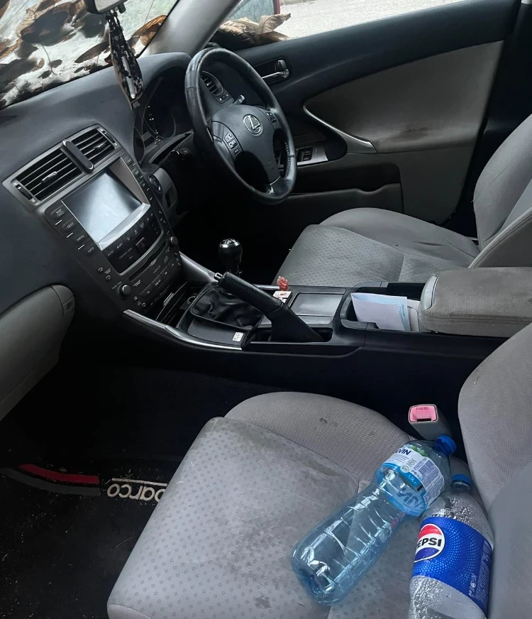 Lexus IS 220d Dcat 177 p.h Дензо дюзи - изображение 5