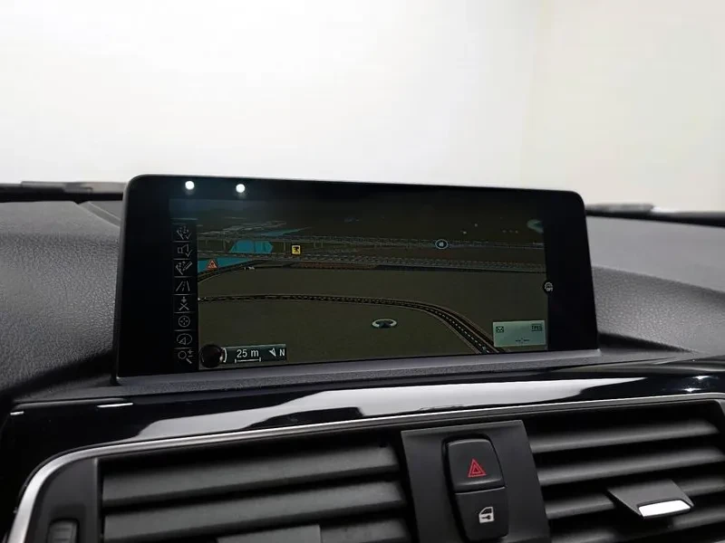 BMW 320 d, снимка 13 - Автомобили и джипове - 54592553