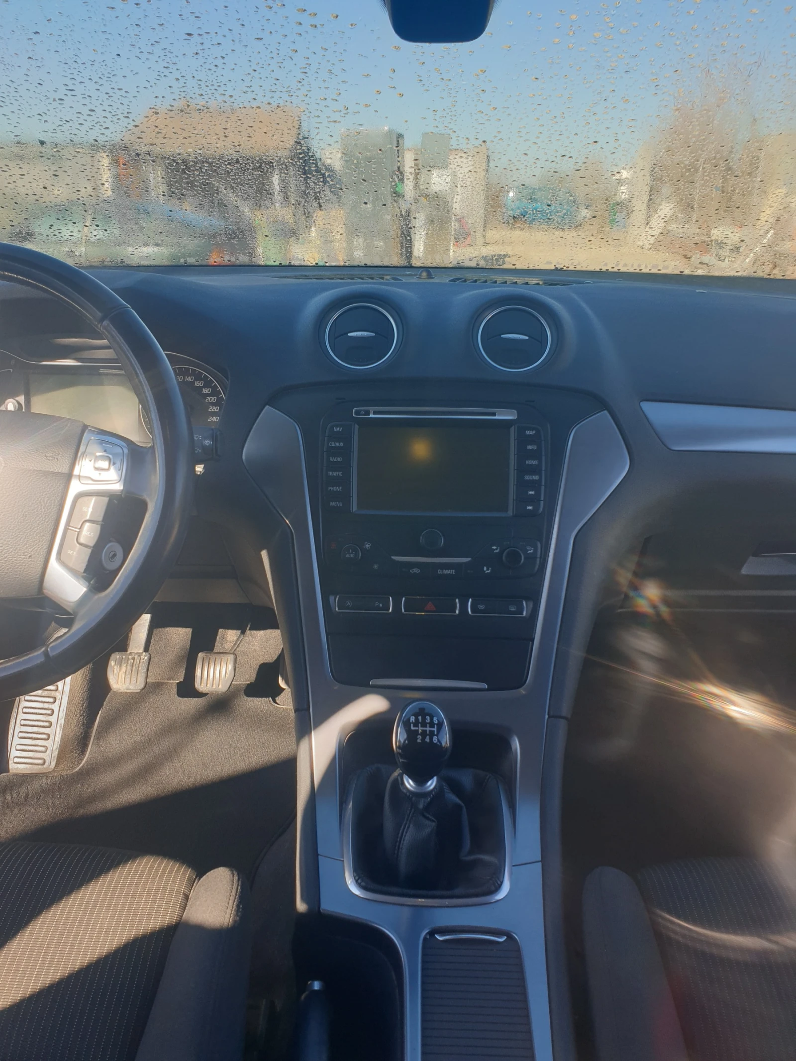 Ford Mondeo комби - изображение 10