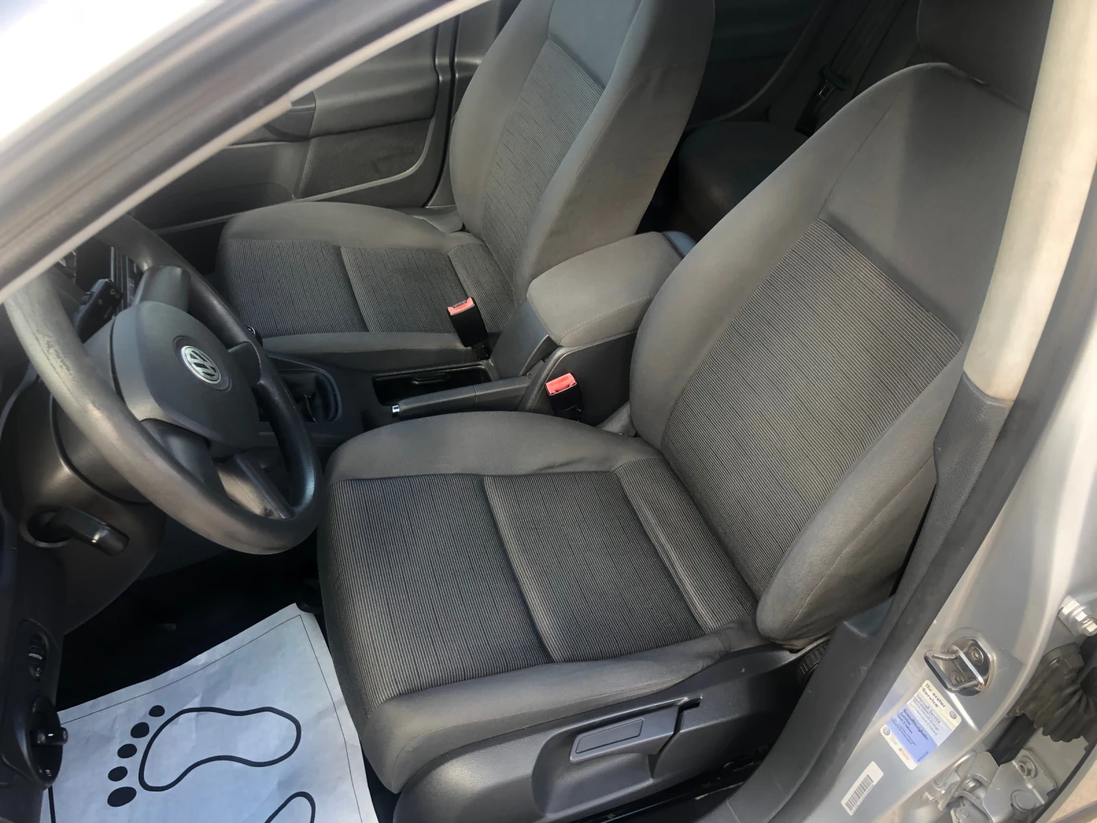 VW Golf 1.9TDI-105к.с.-КЛИМАТРОНИК - изображение 8