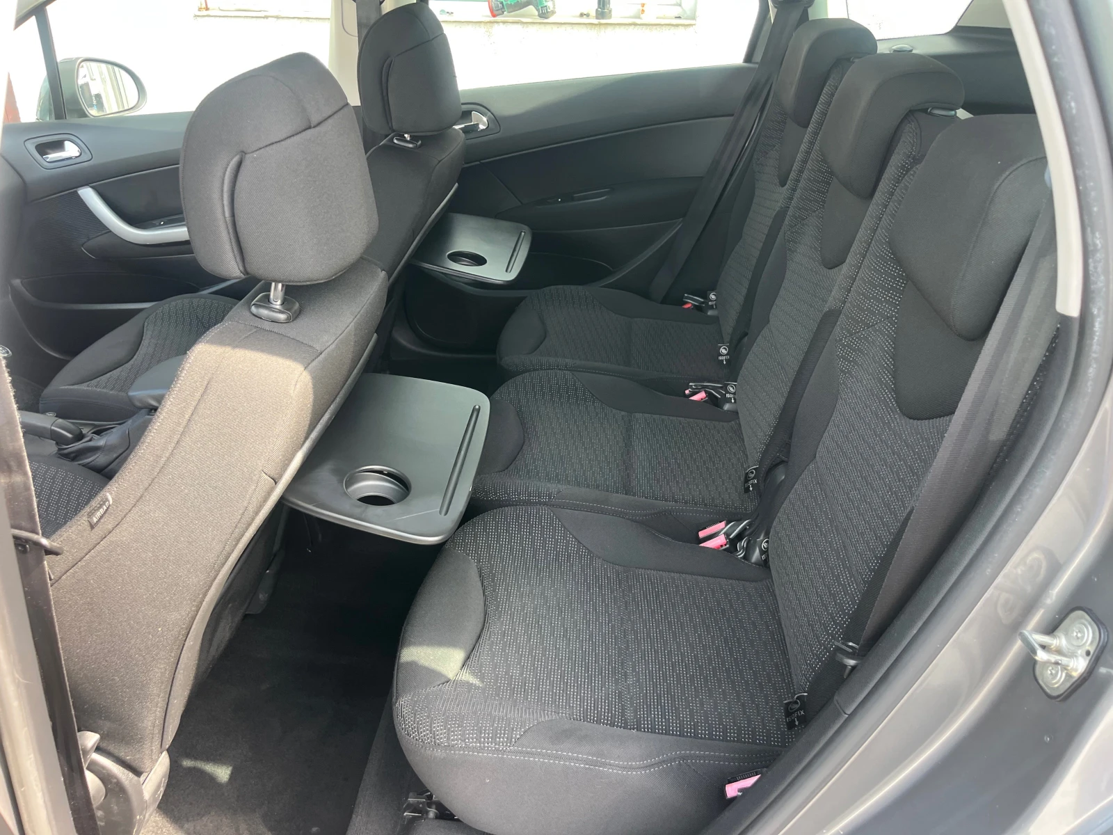 Peugeot 308 1.6 панорама - изображение 10