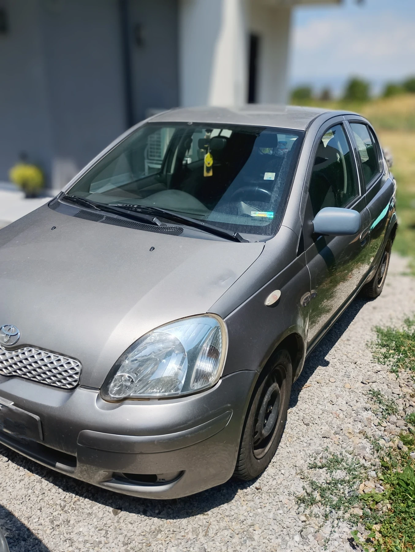 Toyota Yaris  - изображение 3