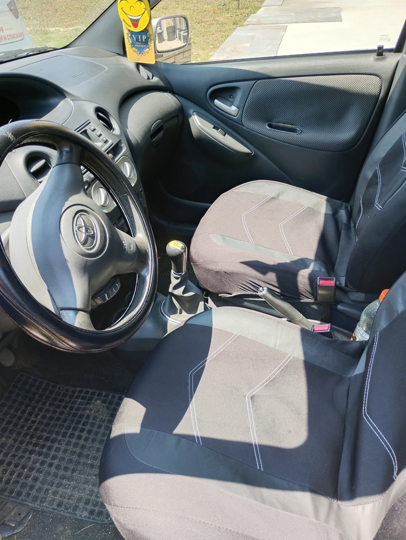 Toyota Yaris  - изображение 5