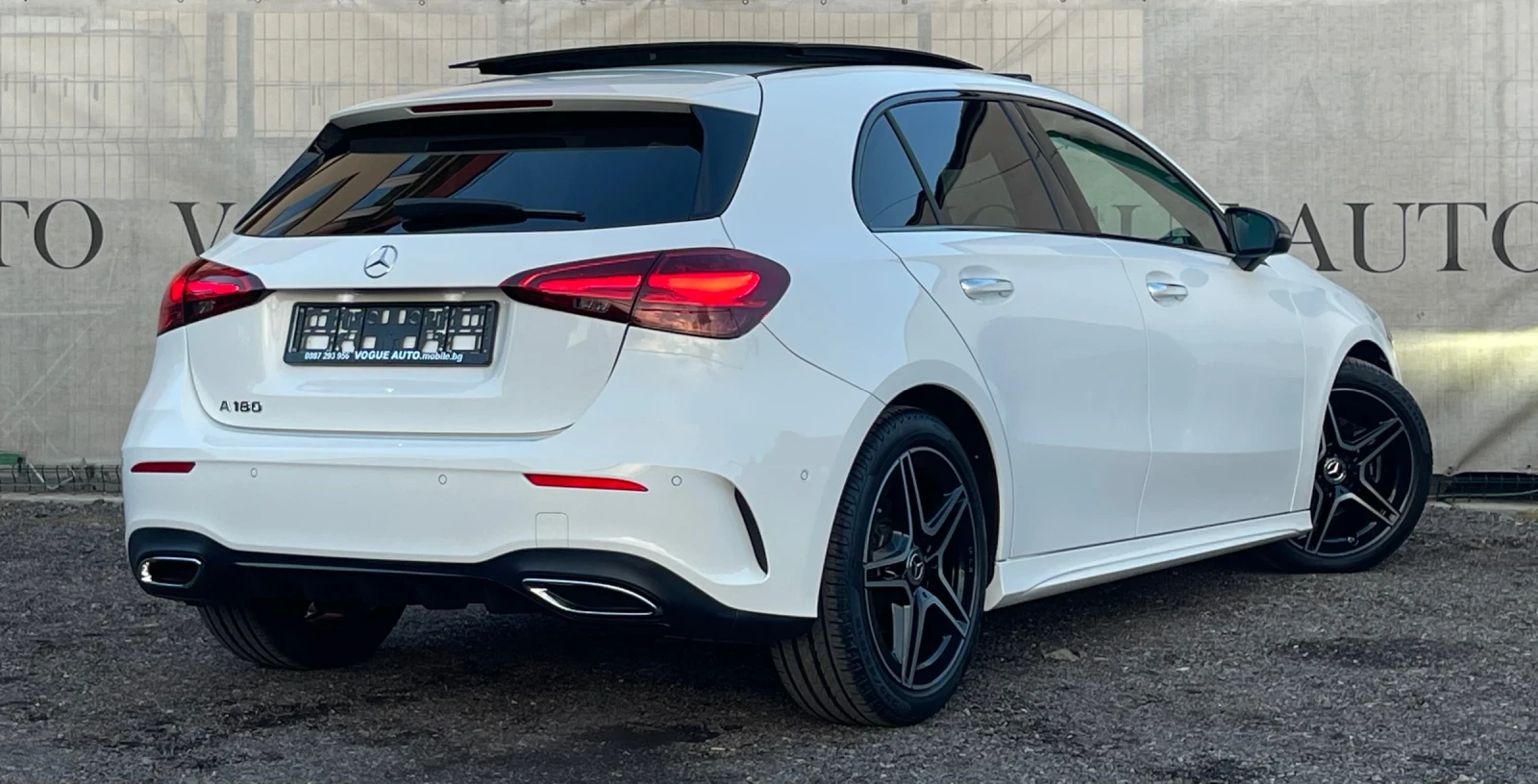 Mercedes-Benz A 180 AMG* KEYLESS* PANO* NIGHT* ГАРАНЦИЯ - изображение 2