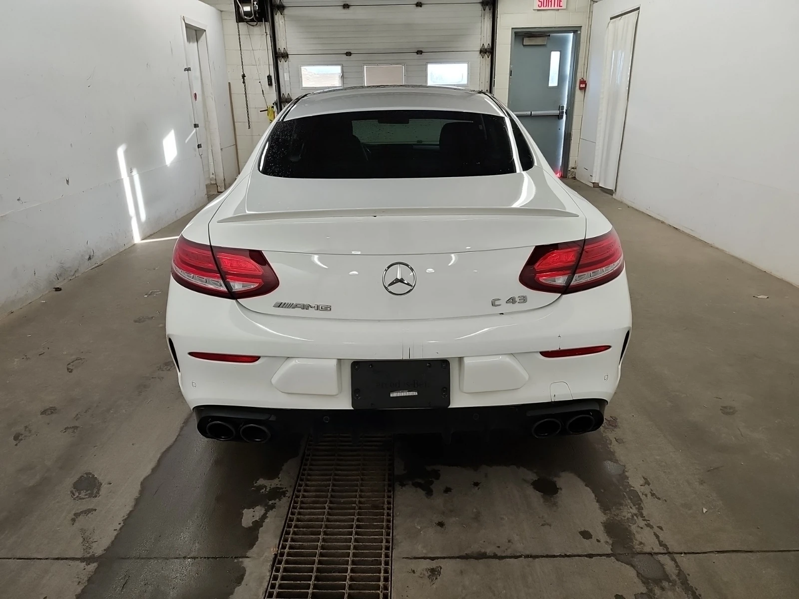 Mercedes-Benz C 43 AMG * CARFAX * БЕЗ ПЪРВОНАЧАЛНА ВНОСКА - изображение 6