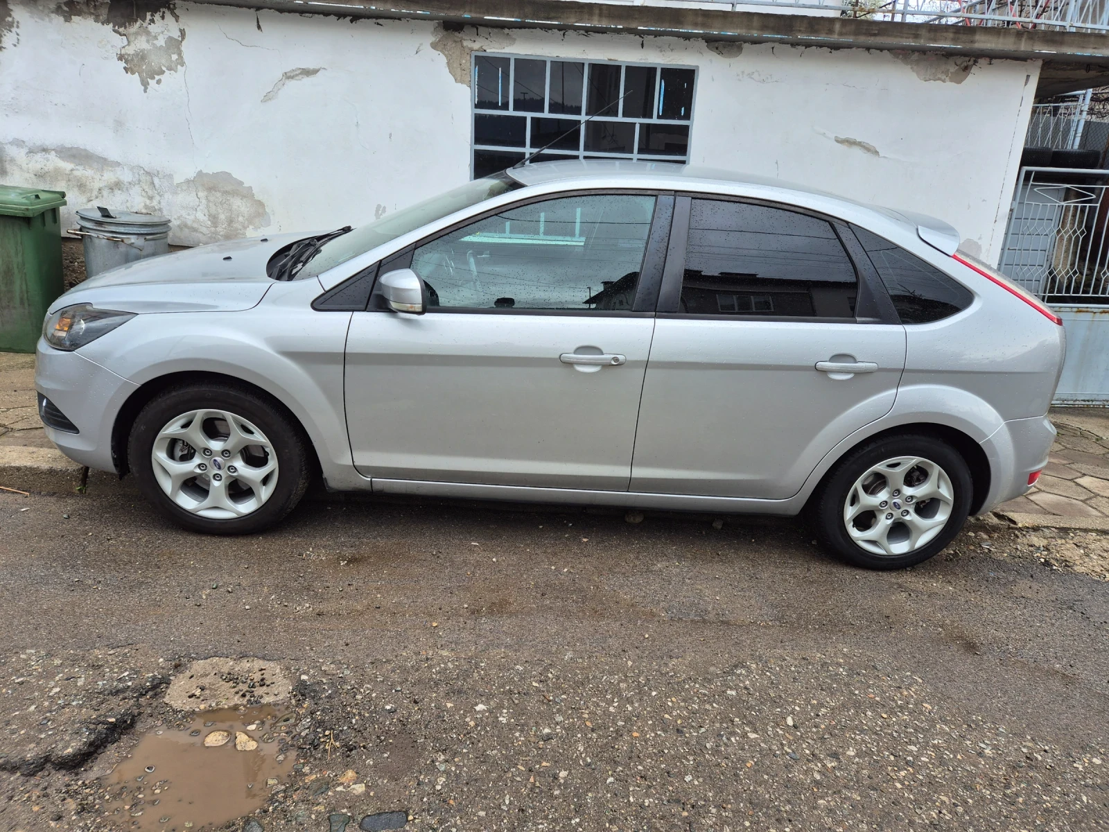 Ford Focus 2.0  - изображение 8