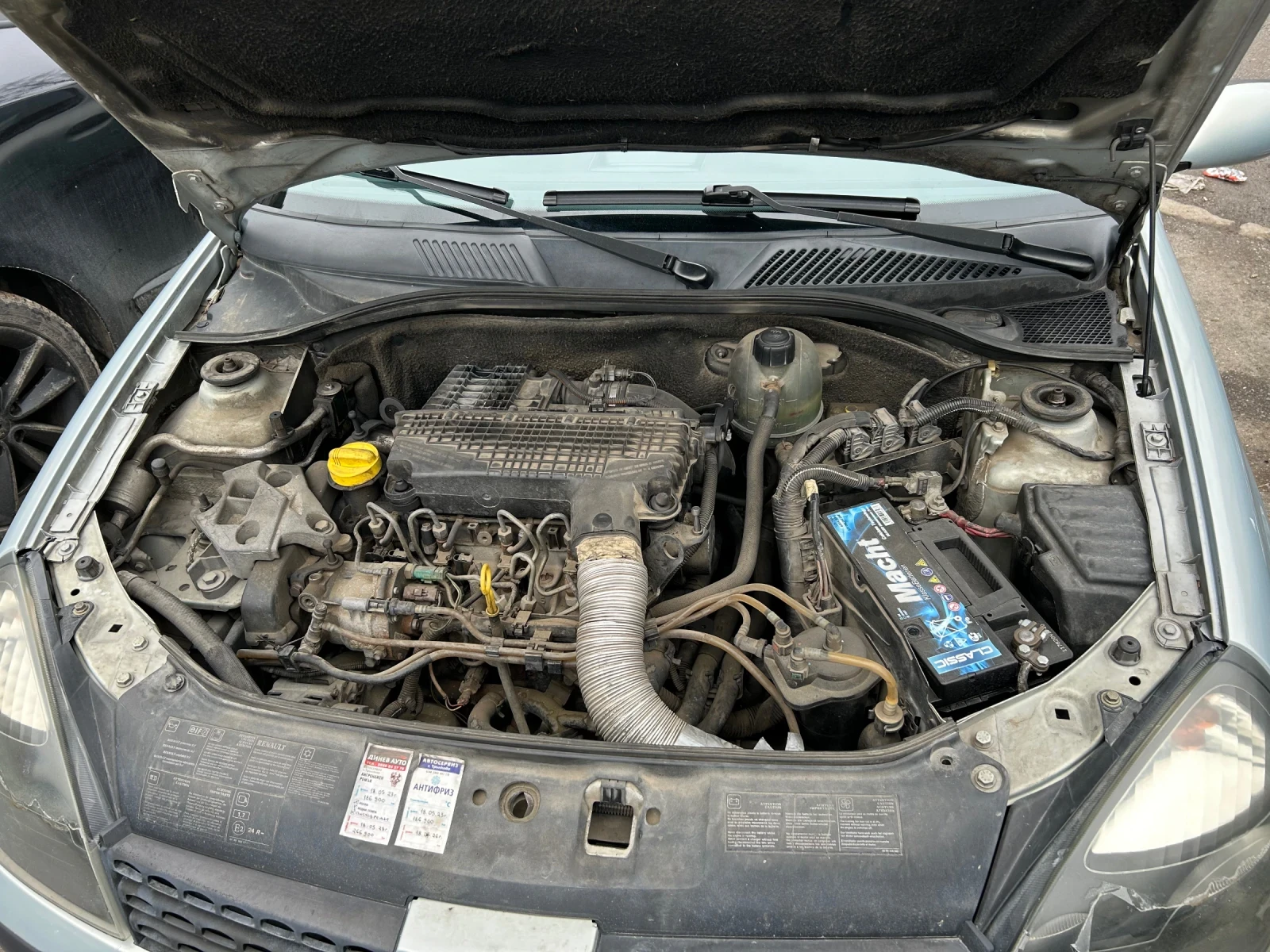 Renault Clio  - изображение 8