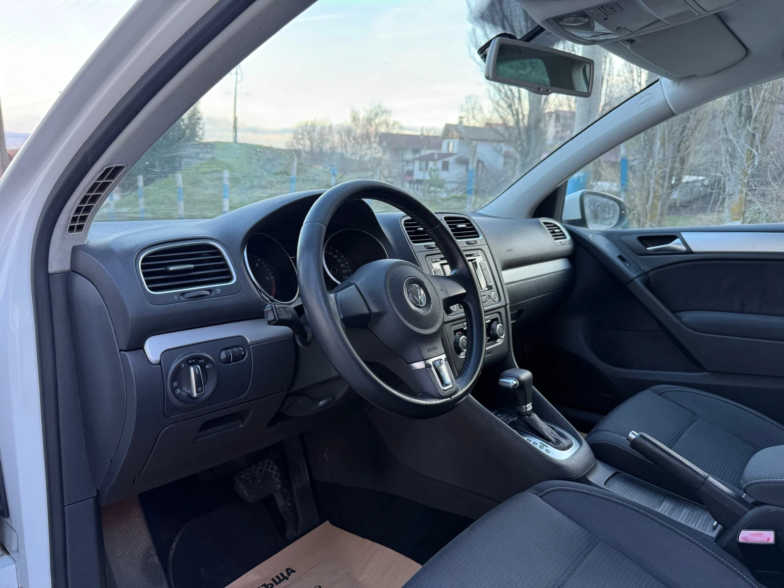 VW Golf 1.6 TDI DSG  - изображение 7