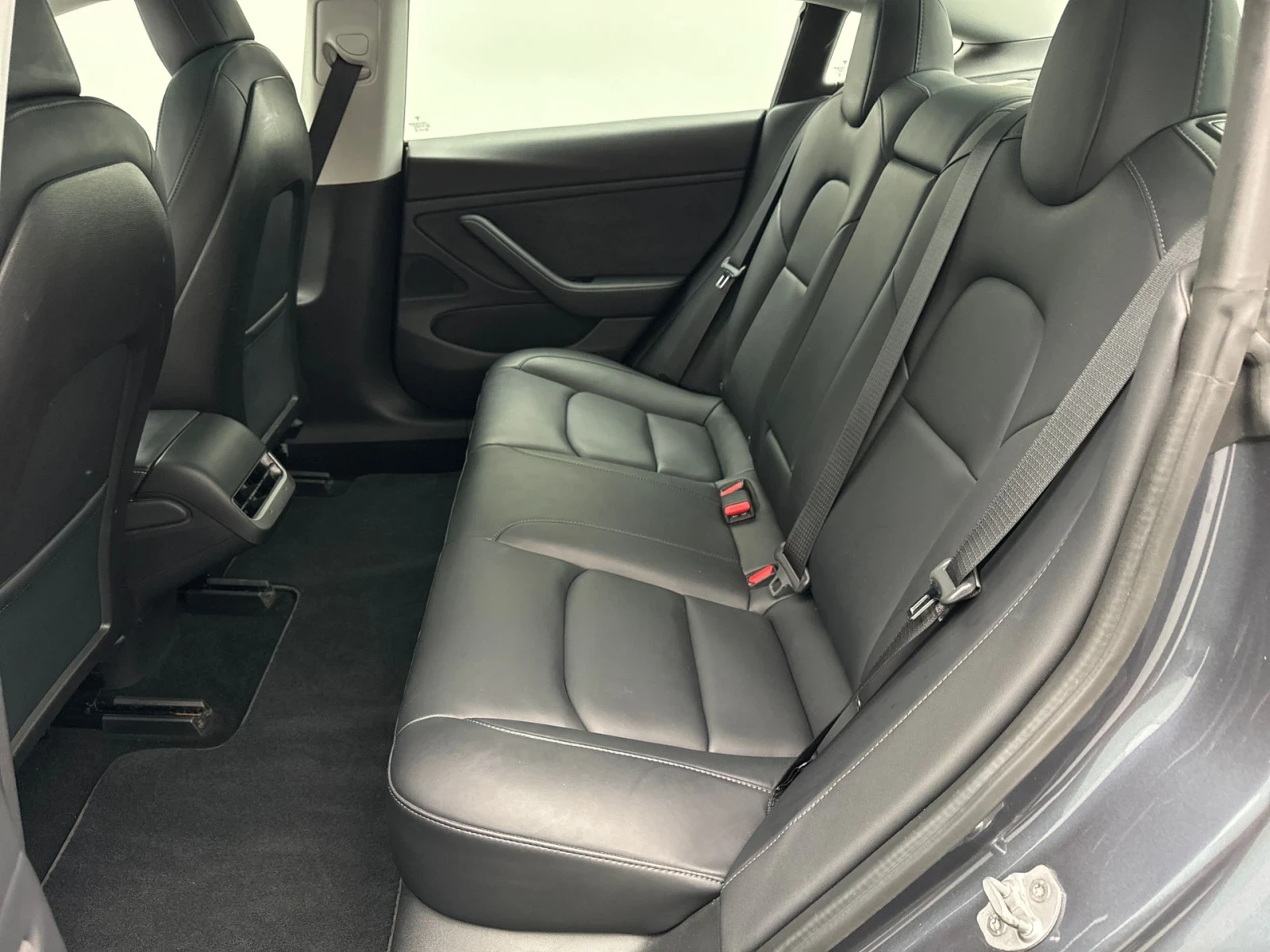 Tesla Model 3 Long Range 75kWh Dual Motor, снимка 8 - Автомобили и джипове - 53821096