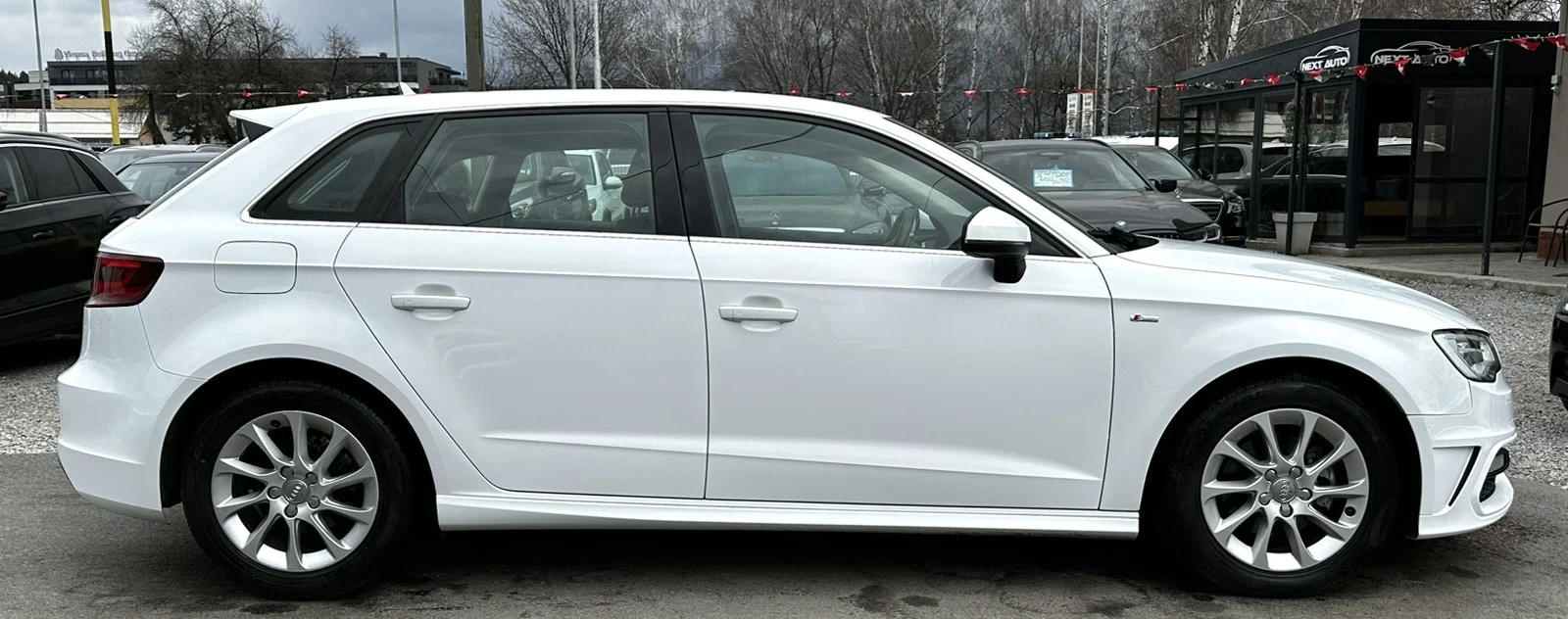 Audi A3 1.6TDI 110HP S LINE КОЖА LED EU6B, снимка 4 - Автомобили и джипове - 53916218