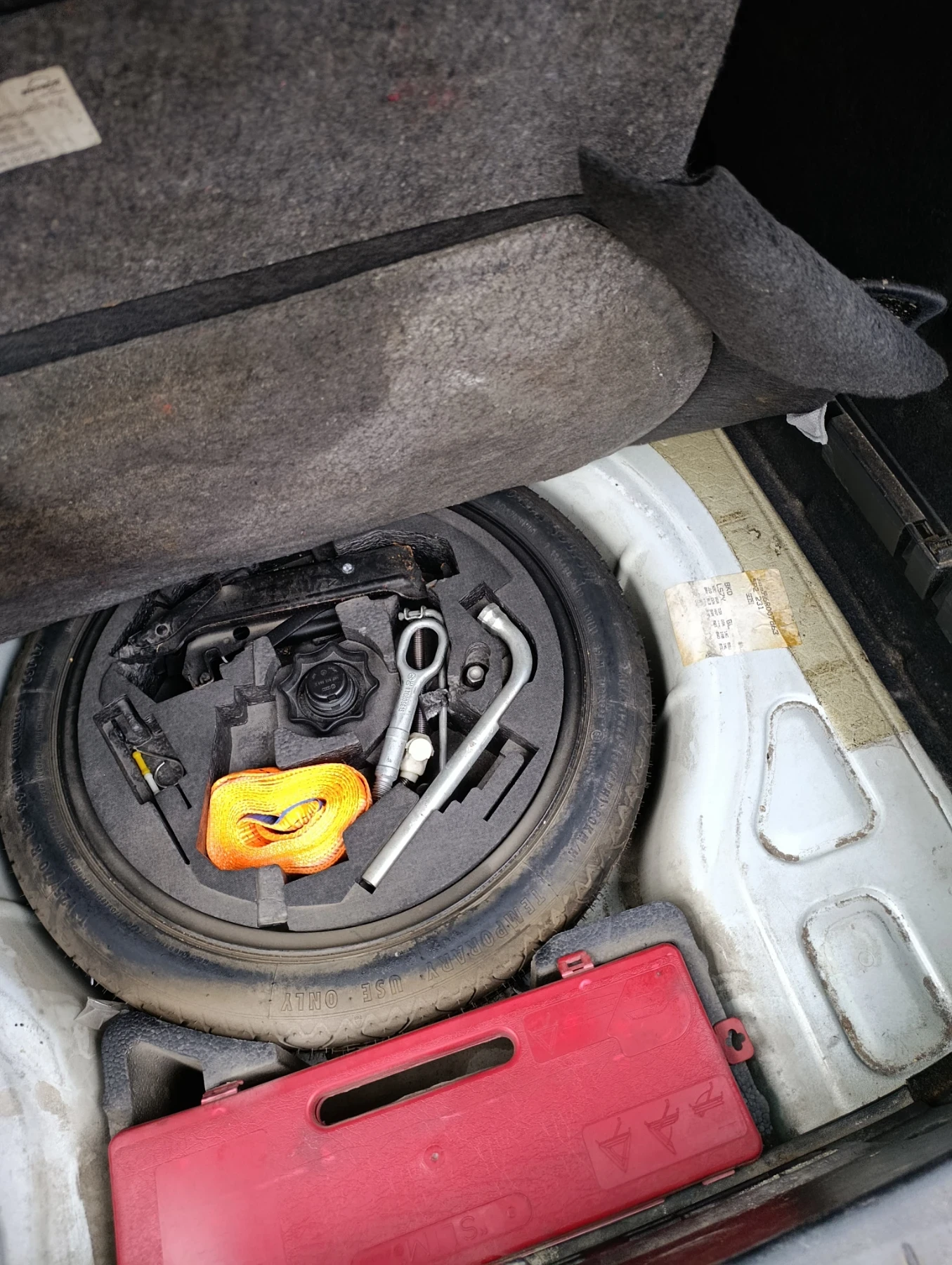 Seat Toledo, снимка 9 - Автомобили и джипове - 53931017