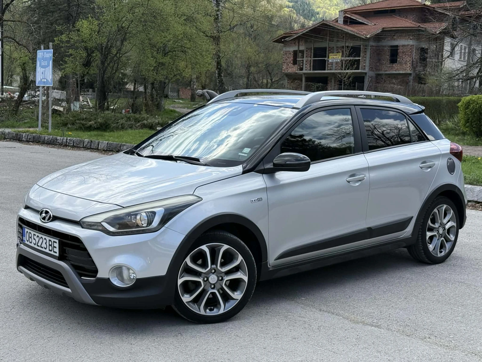Hyundai I20 Active 1.0 TurboGDi, снимка 3 - Автомобили и джипове - 54007450