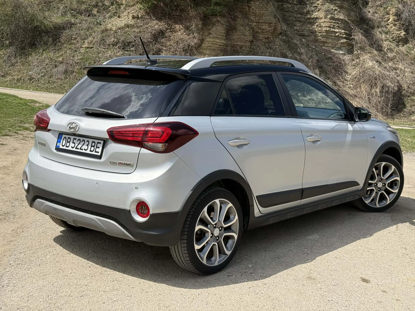 Hyundai I20 Active 1.0 TurboGDi, снимка 5 - Автомобили и джипове - 54007450