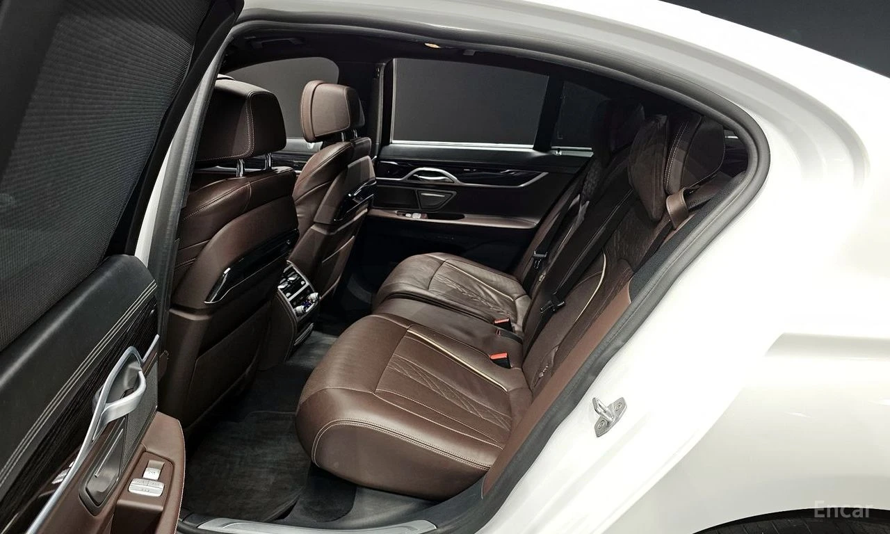 BMW 740 XDRIVE* M SPORT* HEADUP* 360* DIGITAL* PANO* ����� | Mobile.bg � ����������� 11
