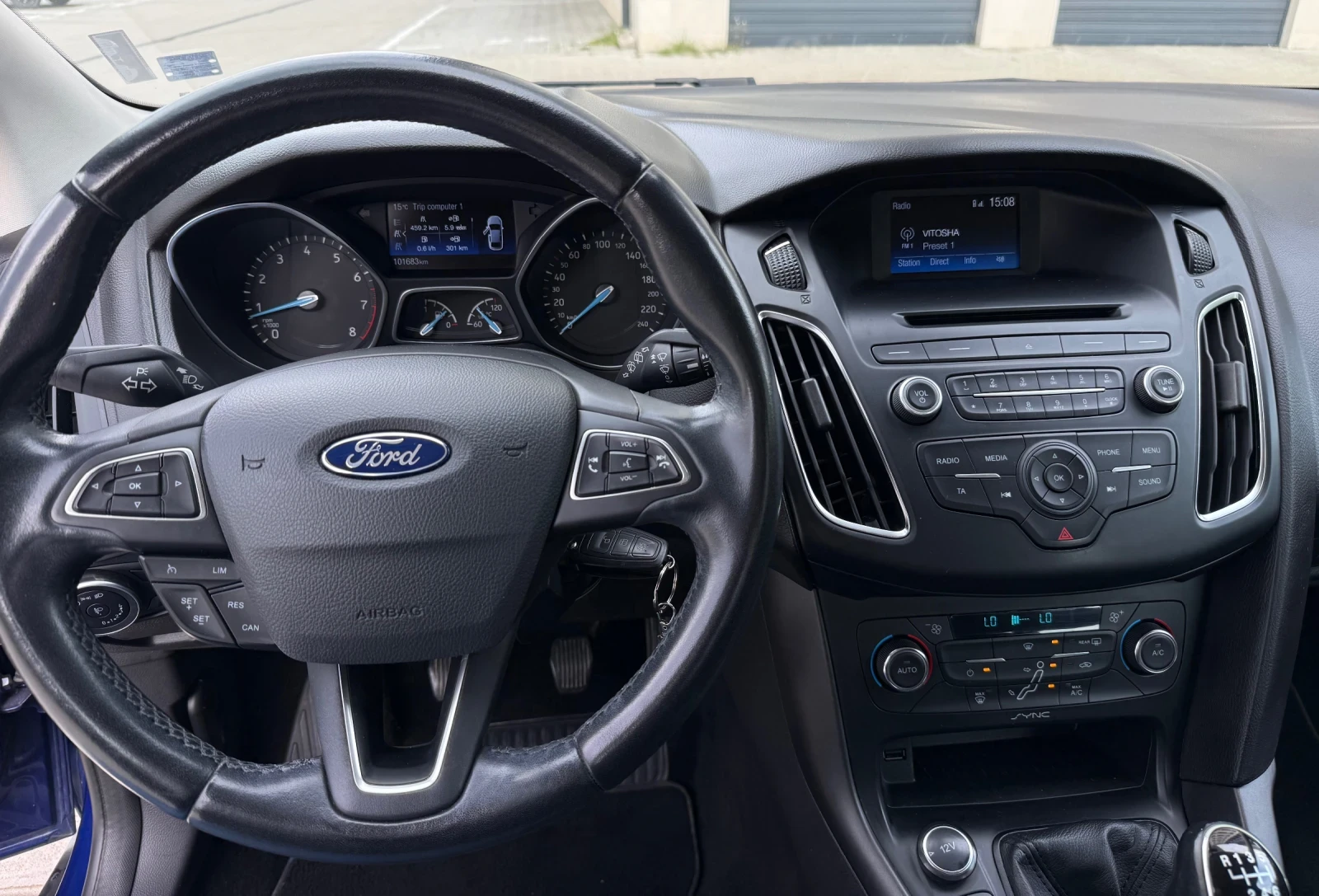 Ford Focus EcoBoost 125 PS M6, снимка 6 - Автомобили и джипове - 54360504